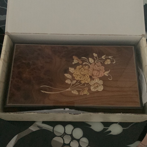 Handmade Music Jewelry Box - Picture 7 of 7